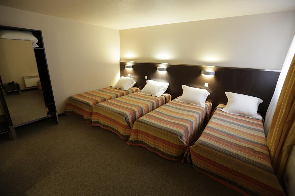 Au Petit Caporal Hotel Maisons-Alfort